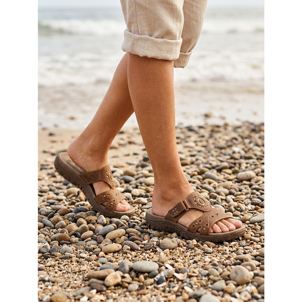 Skechers Outdoor Lifestyle Women's Brown Leather Slide Sandals Size 8